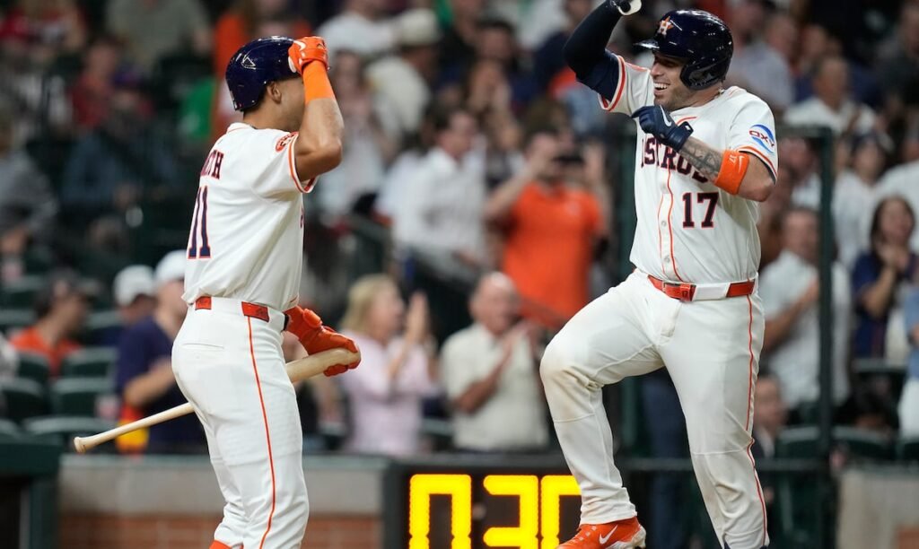 Los Astros arrasaron en junio, ¿tendrán en julio mejor actuación? Los Astros arrasaron en junio, ¿tendrán en julio mejor actuación?